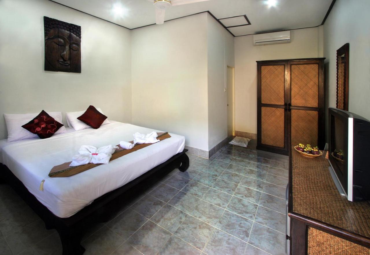 Karon Pool Hotel Exterior foto